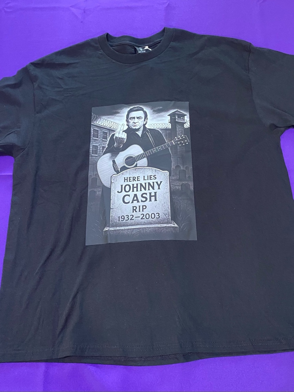 Black Johnny Cash RIP 1932-2003 Gildan XL DTF graphic